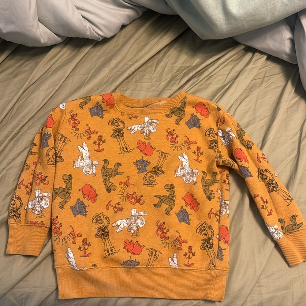 Buzz light sweatshirt